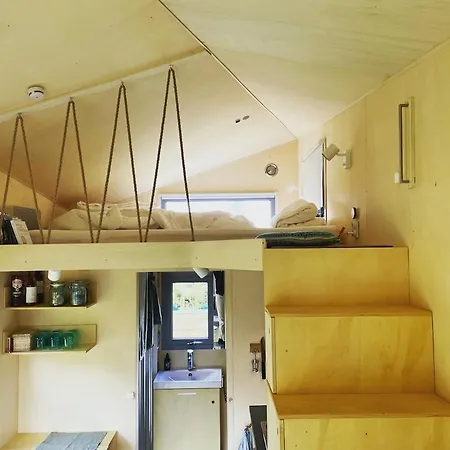 Feriehus Eco-luxury Tiny House I Digital Detox I Badesee *