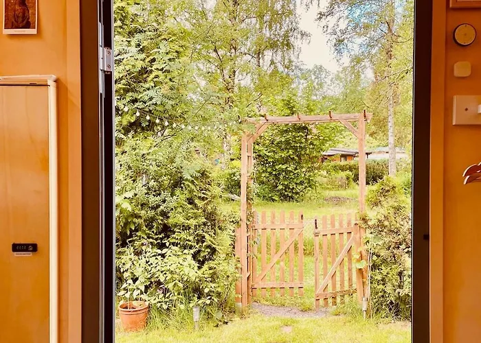 Eco-luxury Tiny House I Digital Detox I Badesee Feriehus