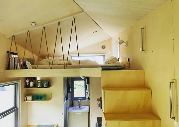 Feriehus Eco-luxury Tiny House I Digital Detox I Badesee *